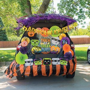 Trunk or Treat @ Tustin Boys and Girls Club